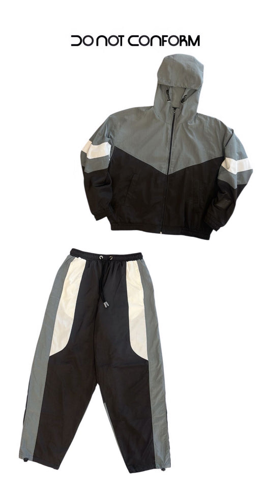 TRACKSUIT DONOTCONFORM